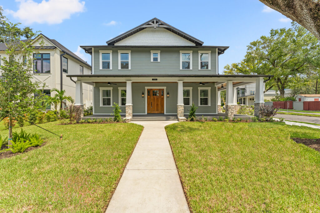 2501 N Glenwood Dr